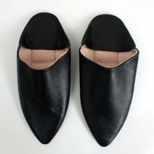 Moroccan Classic Pointed Babouche Slippers, Black